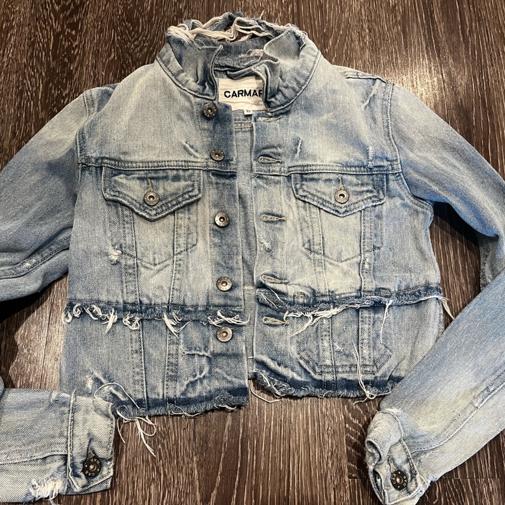 Carmar jean jacket distressed trucker tiered crop denim coat size XS Like New!
